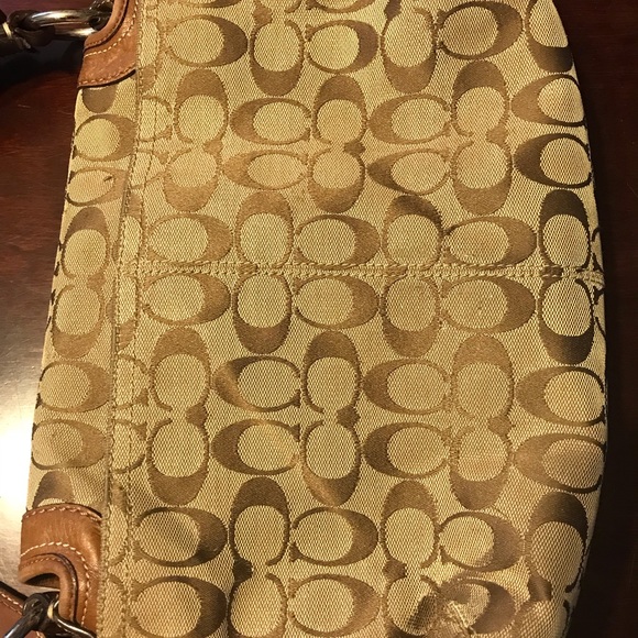 Coach shoulder bag - Picture 3 of 8